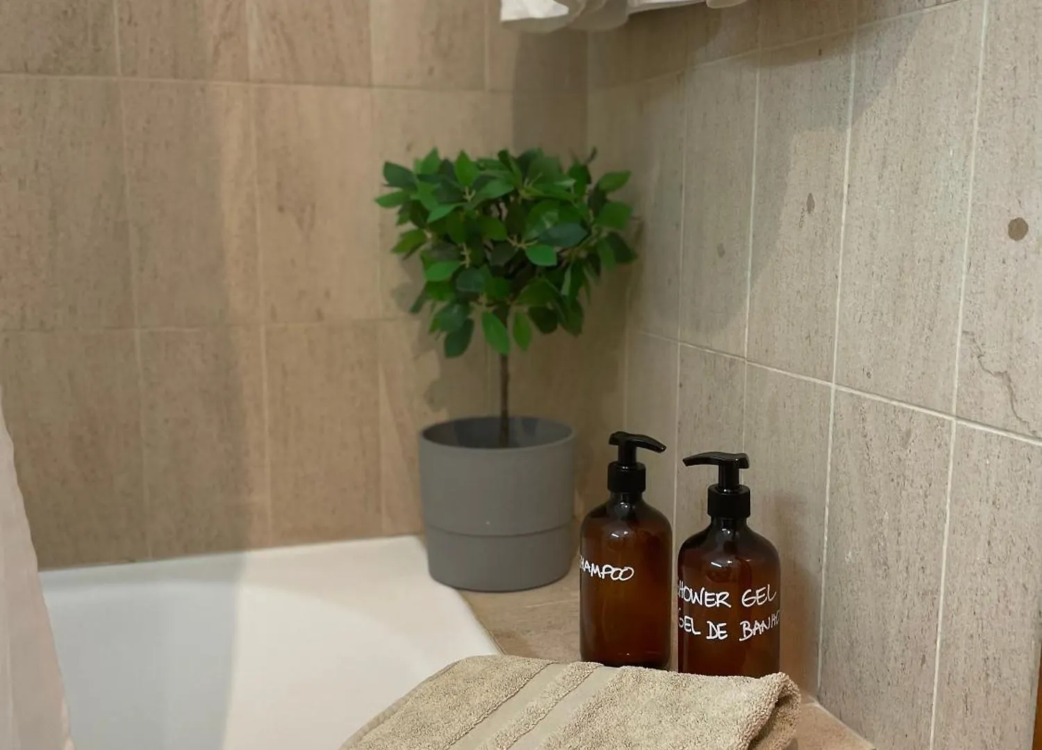 Title E Title - Oura Apartament 알부페이라 아파트